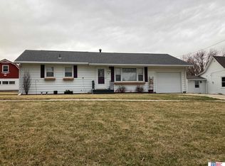 706 S Main St, Randolph, NE 68771