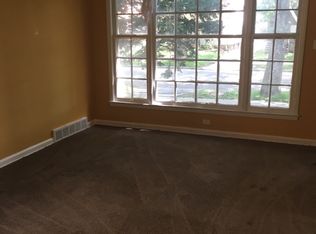 8281 Carlin St, Detroit, MI 48228