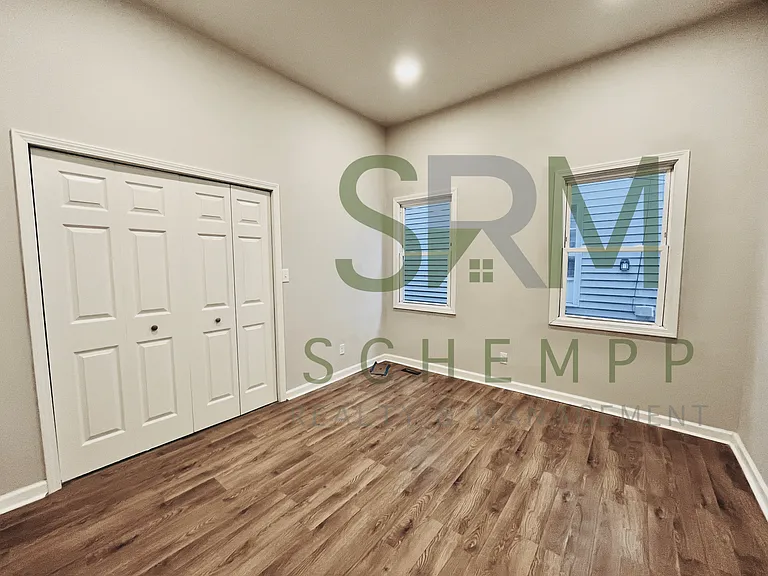 518 Camp St #520 — Photo 15