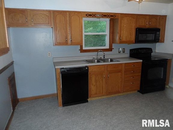 4th image of 1405 W West Aire Ave