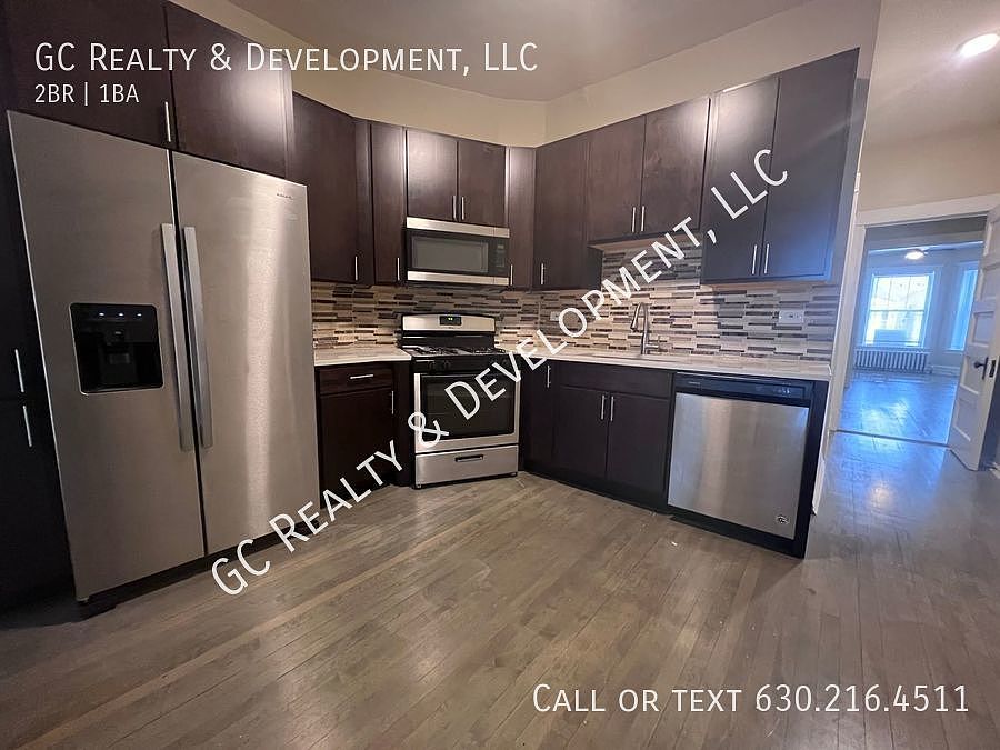 1st image of 2506 N Monticello Ave Floor 1