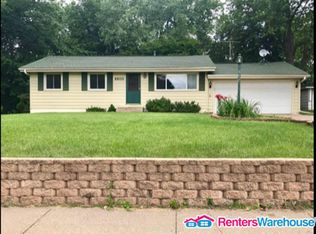 8800 36th Ave N, New Hope, MN 55427