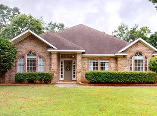 460 Wedgefield Dr S, Mobile, AL 36608