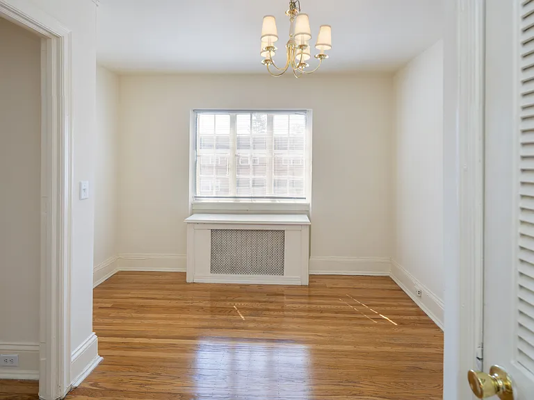 Haverford Gables — Photo 1