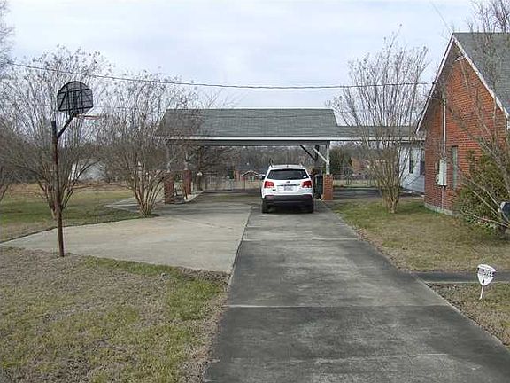 2nd image of 1093 Mizell Dr