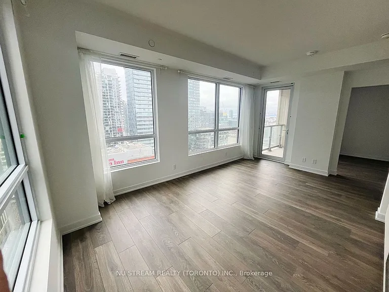 108 Peter St #2206 — Photo 10