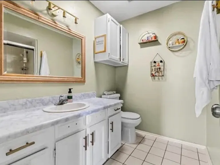 2623 Nelwin Pl — Photo 15