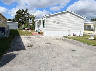 11201 SW 55th St #E15, Hollywood, FL 33025