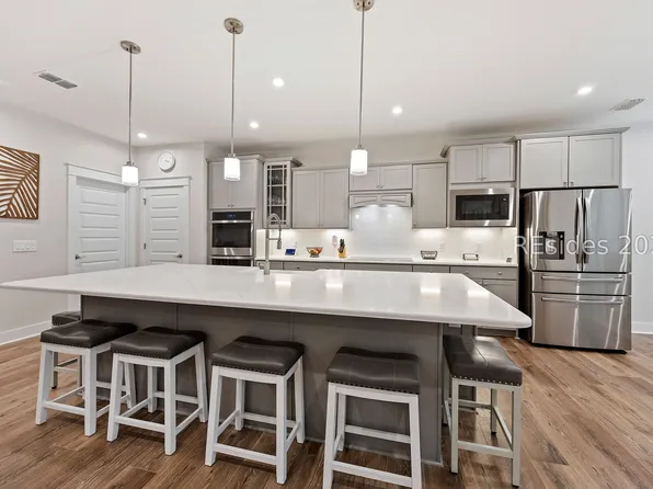 128 Carolina Oaks Ave, Bluffton, SC 29909
