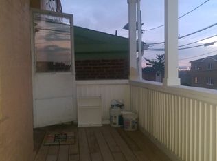 270 11th St #2, Palisades Park, NJ 07650