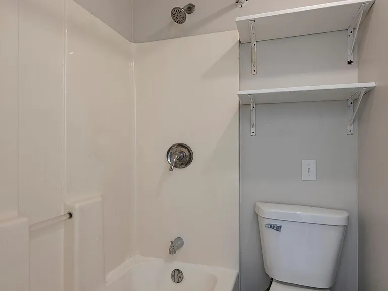 1413 S 4th St — Photo 15