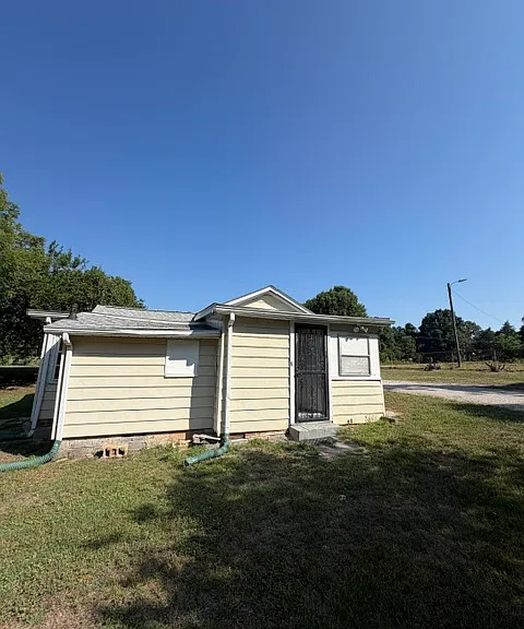 615 S Main St — Photo 5