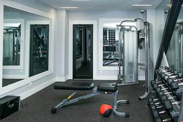 Rented by Nooklyn NYC LLC | media 31