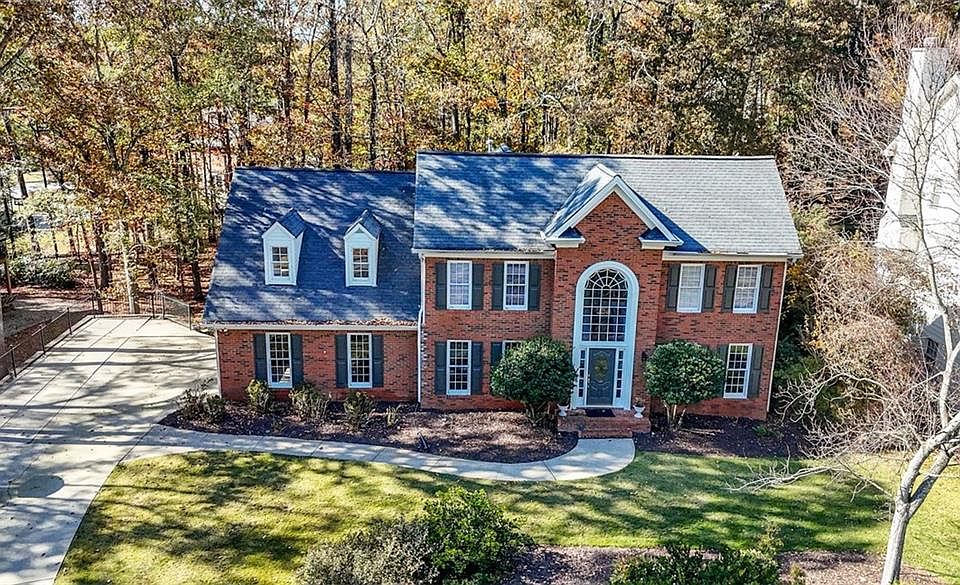 1st image of 3195 Waters Mill Dr