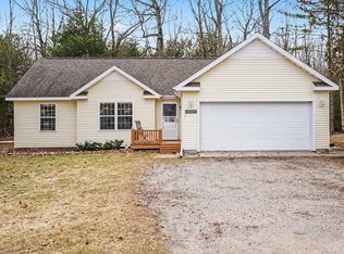 6655 Woodlea Rd, Oscoda, MI 48750