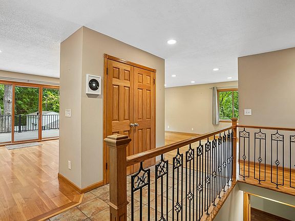 5th image of 4580 Oak Pond Rd
