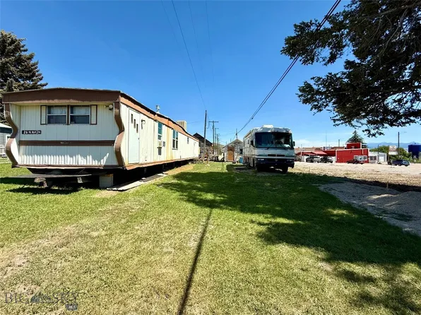 22 & 26 N Main St, Drummond, MT 59832