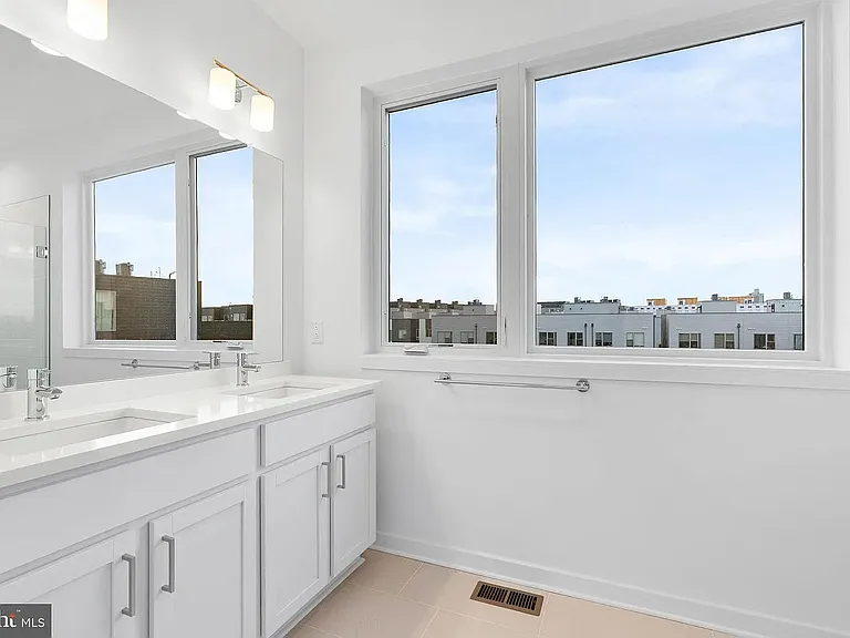 3036 S Northbank Pl — Photo 28