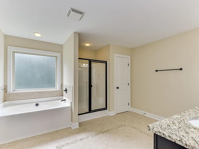 4215 Windslow Dr — Photo 11