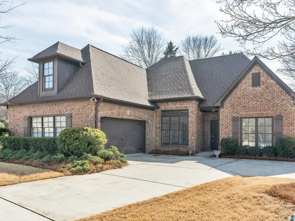 725 Talon Cv, Birmingham, AL 35242