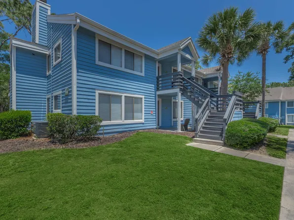 Verandahs at Hunt Club