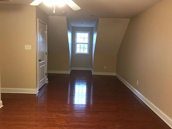 5th image of 6105 Fresh Garden Dr