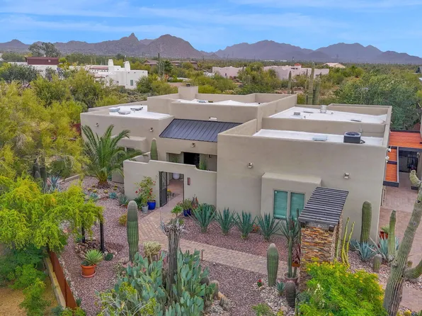 7817 E Dynamite Boulevard, Scottsdale, AZ 85266
