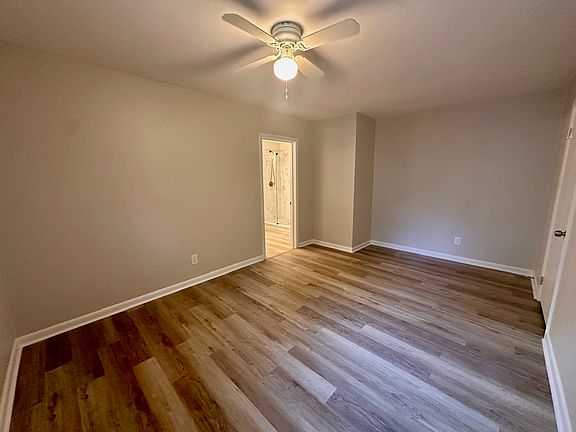 5th image of 7 Arrowhead Ct