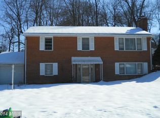 6414 Morton Pl, Temple Hills, MD 20748