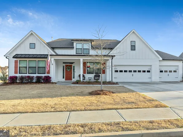 75 Duck Dr, Senoia, GA 30276