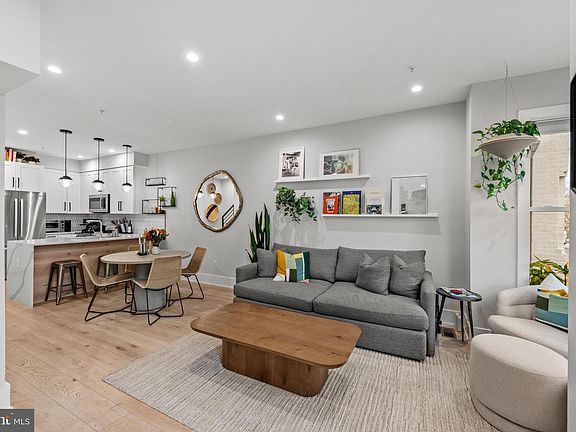 3rd image of 1216 I St NE Penthouse A