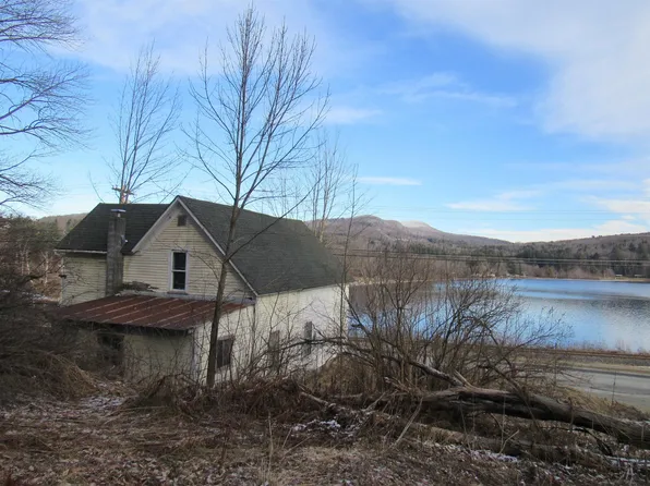 146 Lake Street, Barton, VT 05822
