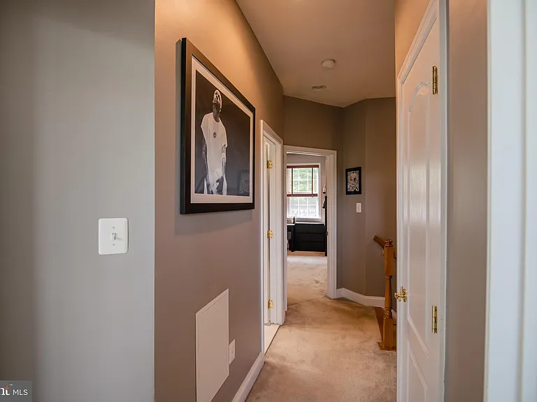 4031 Columbia Pike — Photo 20