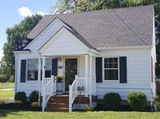 1974 Nichols St, Lorain, OH 44053