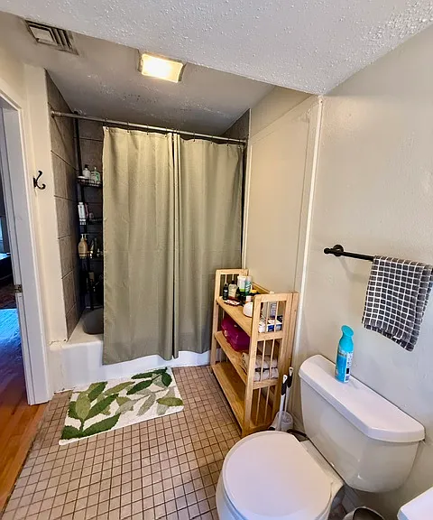 16 Hinckley St #3 — Photo 12