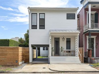 933 Terpsichore St, New Orleans, LA, 70130