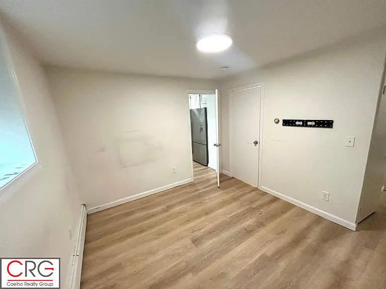 33 Shute St #1 — Photo 6