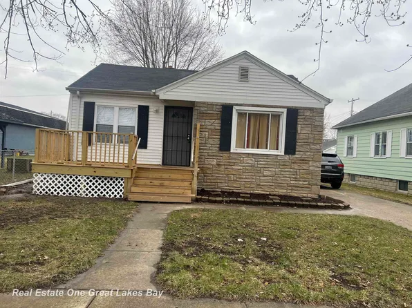 2210 S Niagara St, Saginaw, MI 48602