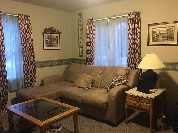 2nd image of 3517 Atlantic Ave