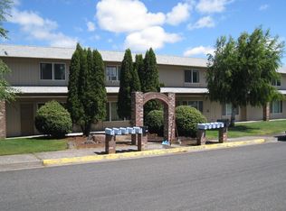 2380 Montello Ave, Hood River, OR