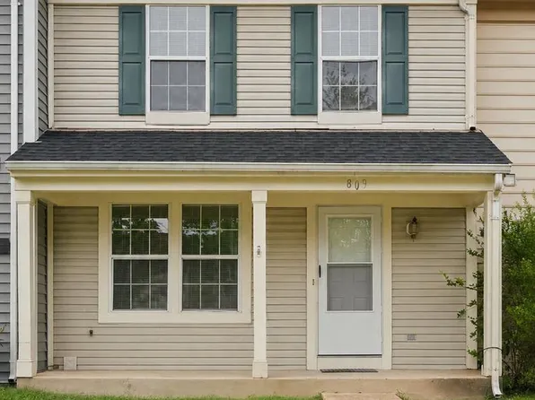 809 Knollwood Ct, Stafford, VA 22554