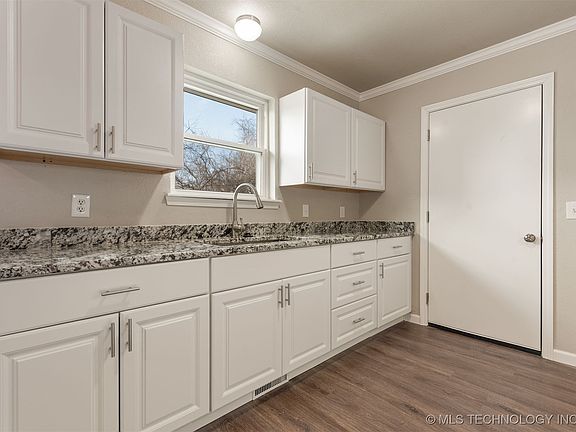2nd image of 218 S 163rd East Ave