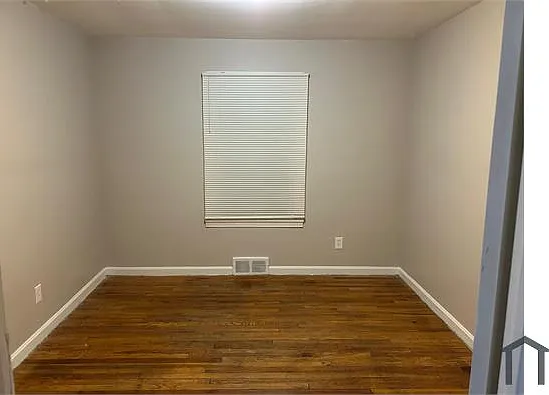 2292 Ashurst Rd — Photo 9