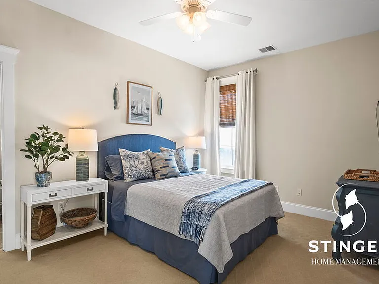 700 Bay St #207 — Photo 22