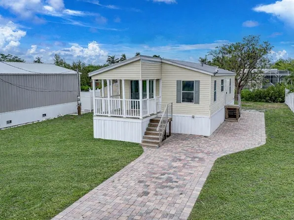 3018 Bayberry Ave, Punta Gorda, FL 33950