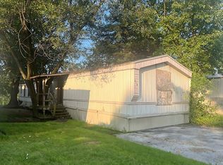 3120 W Chain Of Rocks Rd, Granite City, IL 62040