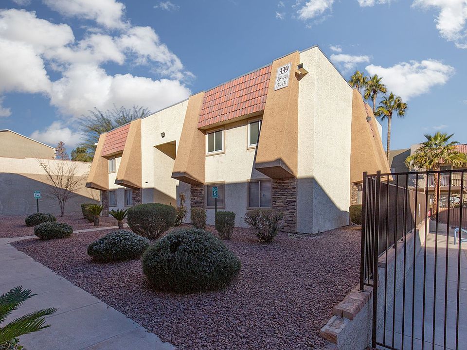 1st image of 4401 Alexis Dr Unit 438