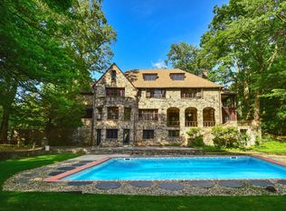 2 Captains Ln, Rye, NY 10580