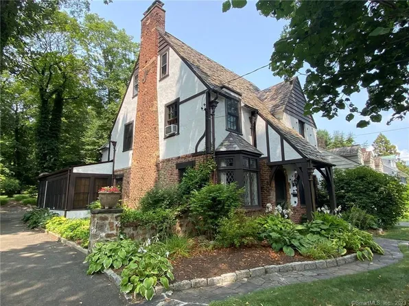 16 Alston Avenue, New Haven, CT 06515