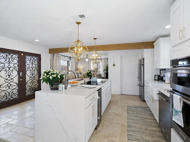 54025 Avenida Alvarado — Photo 5